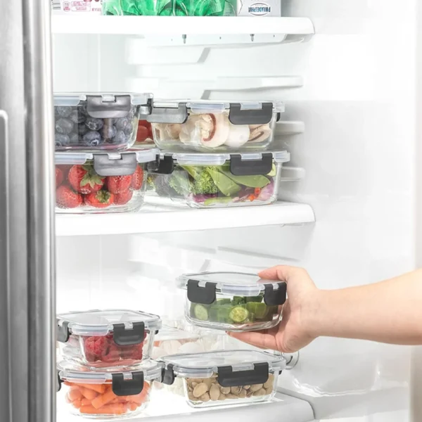 Set de 12 recipientes de vidrio con tapa hermética